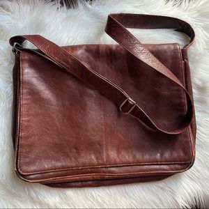 Osgoode Marley brwn leather computer messenger bag